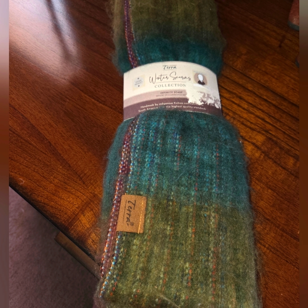 Terra Infinity Scarf in Green and Rust Brown